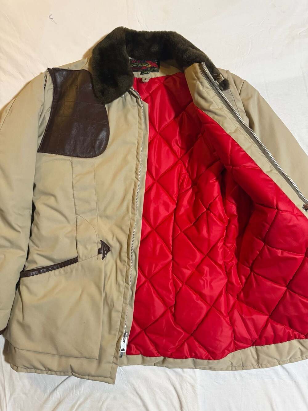 Vintage 10-X America's Finest. Insulated Hunting Jacket w Faux Fur Collar & Leat